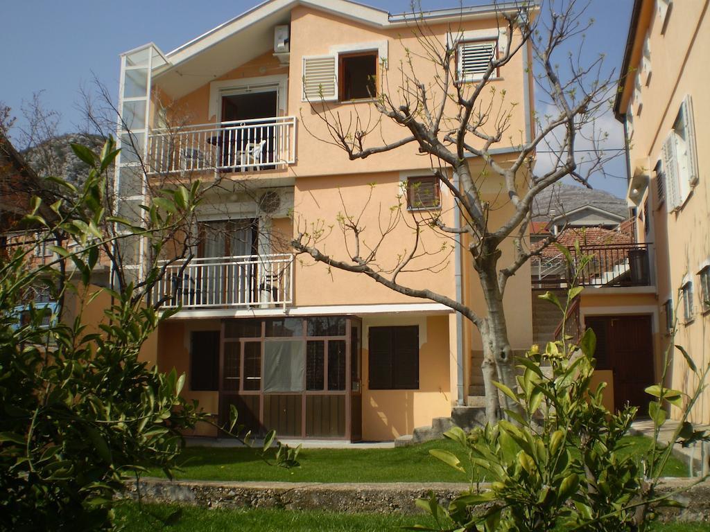 Apartments For Friends Trebinje Exterior foto